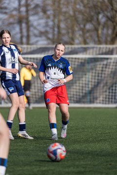 Bild 110 - wBJ Hamburger SV - Hertha BSC : Ergebnis: 2:1